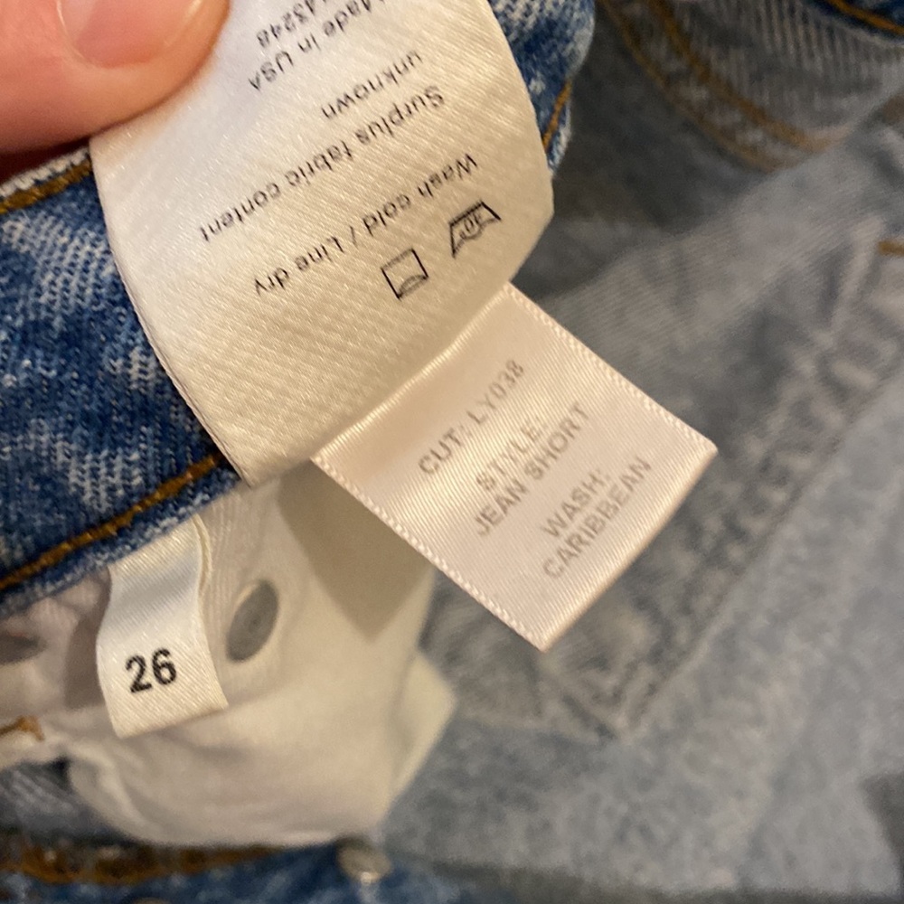 Reformation Light Blue Frayed Hem Jean Shorts. Size 26 - Picture 6 of 9
